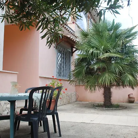 Ernest'S Apartment Fiumicino Exterior photo